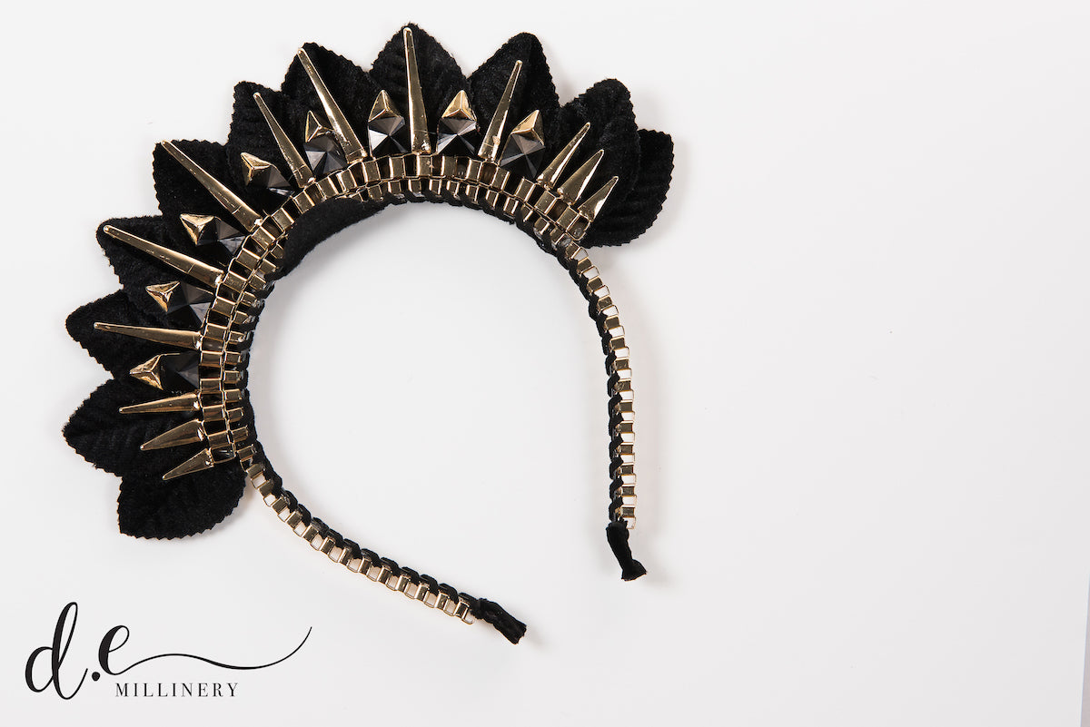 "DARK BEAUTY CROWN"