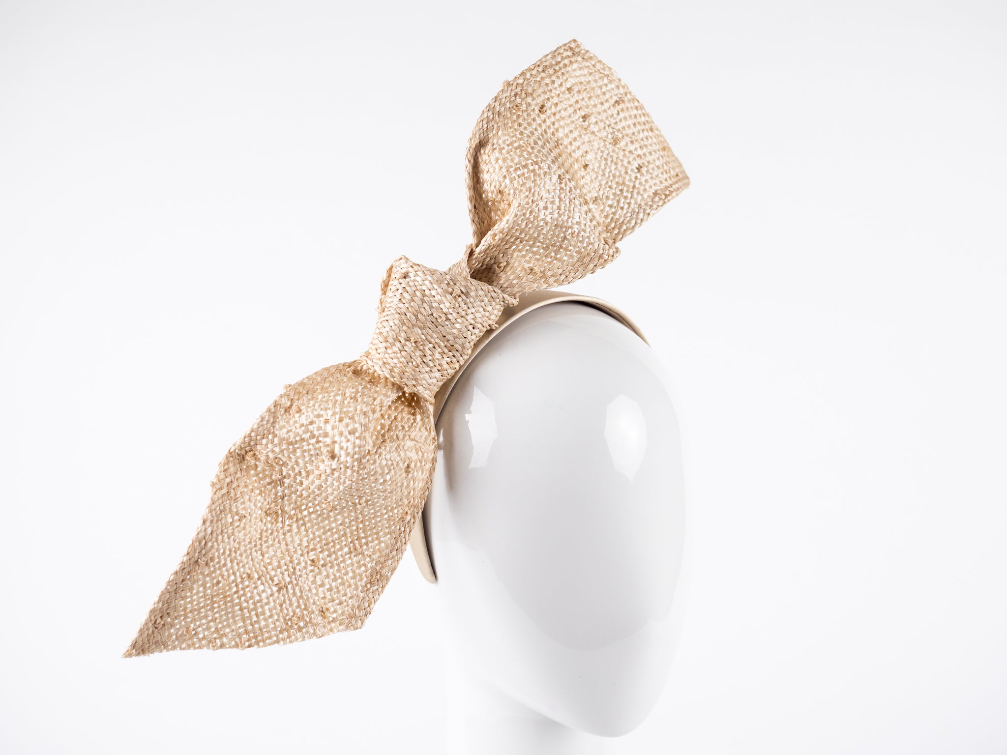 BOHEMIAN BOW