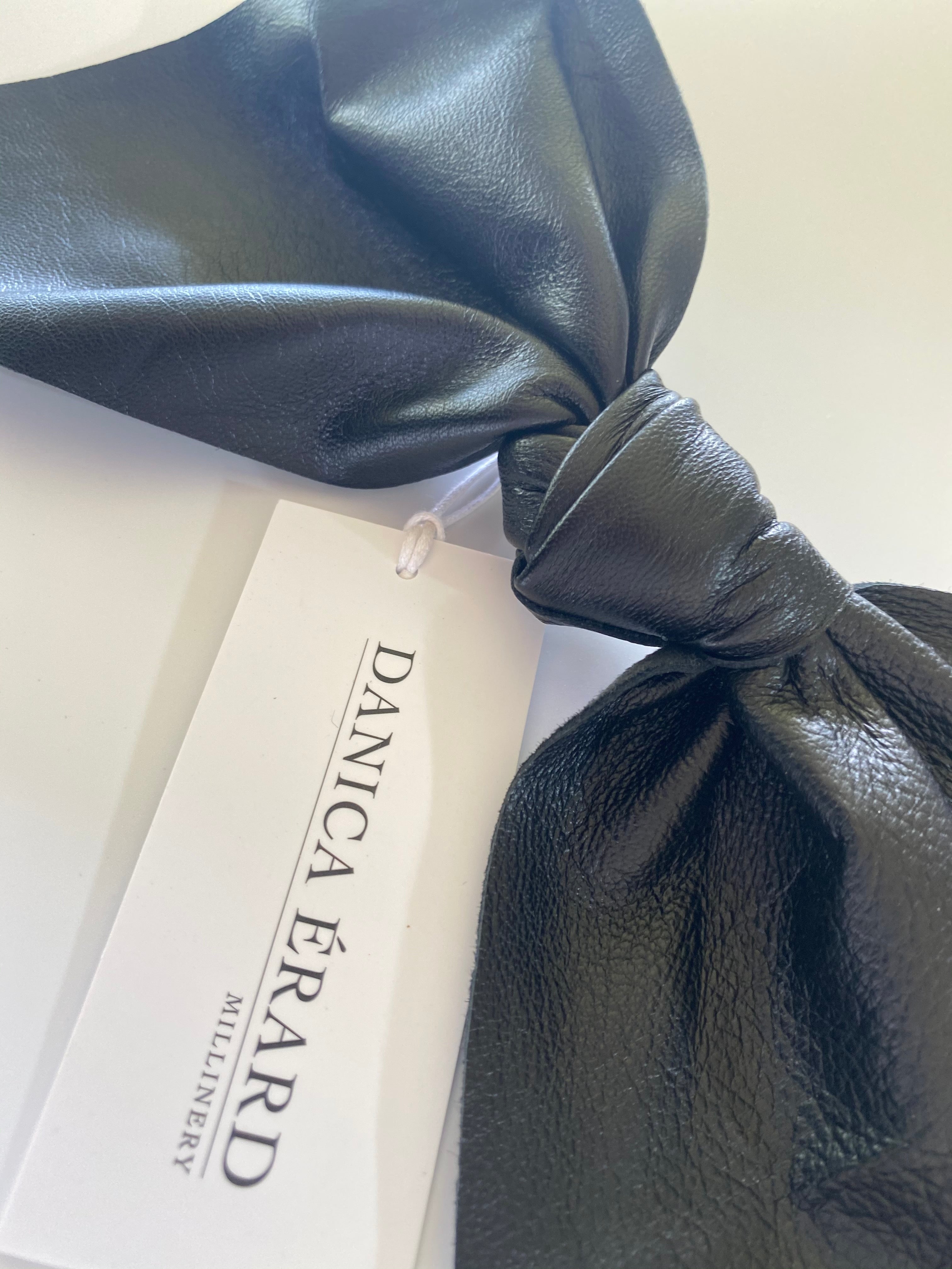 LEATHER BOW BARRETTE (2 Styles )
