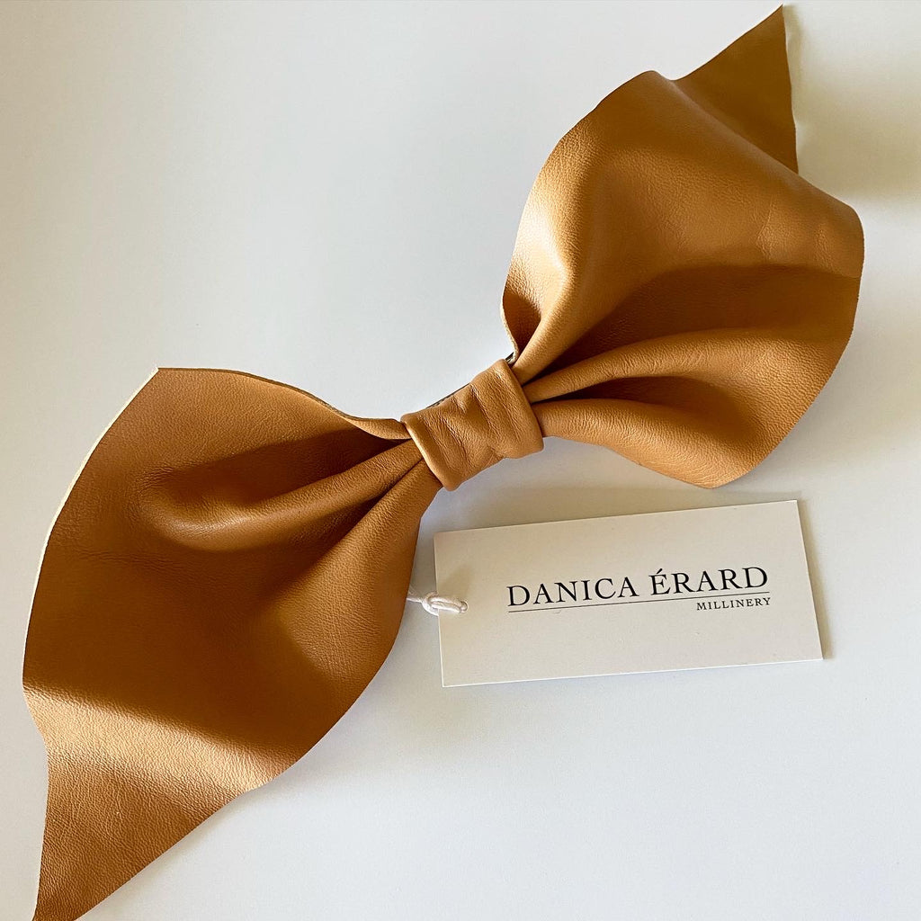 LEATHER BOW BARRETTE (2 Styles )